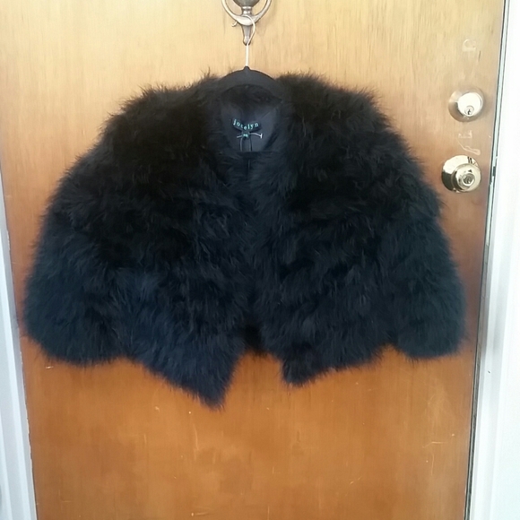🎉HP🎉 NWT Jocelyn Jacbfei black fur/feather coat - Picture 2 of 8